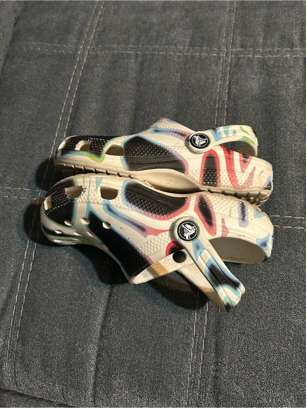 CROCS Kids Tie-Dye Style Clog Sandals in White, Green & Blue